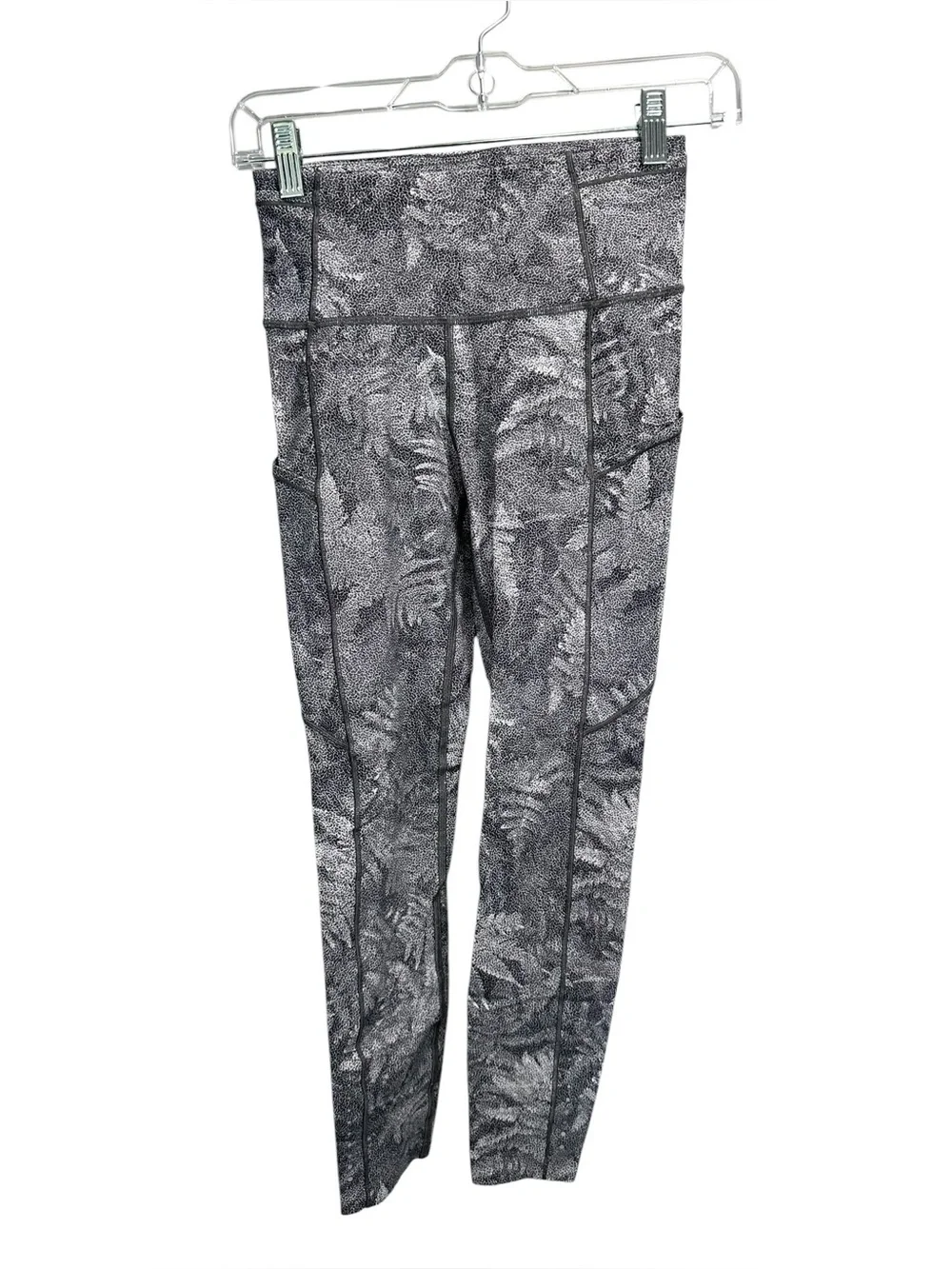 Lululemon Fast & Free 7/8 Tight Leggings Kindred Spirit Alpine White Multi